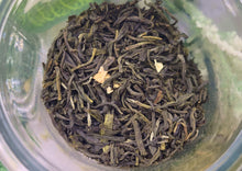 Load image into Gallery viewer, Loose Leaf Jasmine Green Tea Close Up