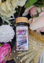 Load image into Gallery viewer, Vanilla and Vetiver Bath Salts 4oz Glass JAr