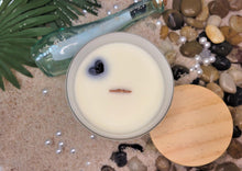 Load image into Gallery viewer, Soy Wood Wick Sea Mist Candle top10oz