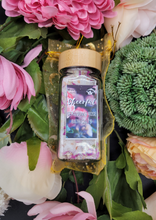 Load image into Gallery viewer, Geranium and Rose Bath Salts 4oz Glass jar
